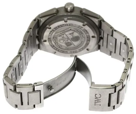 IWC Ingenieur IW372503 42mm Titanium Black 2