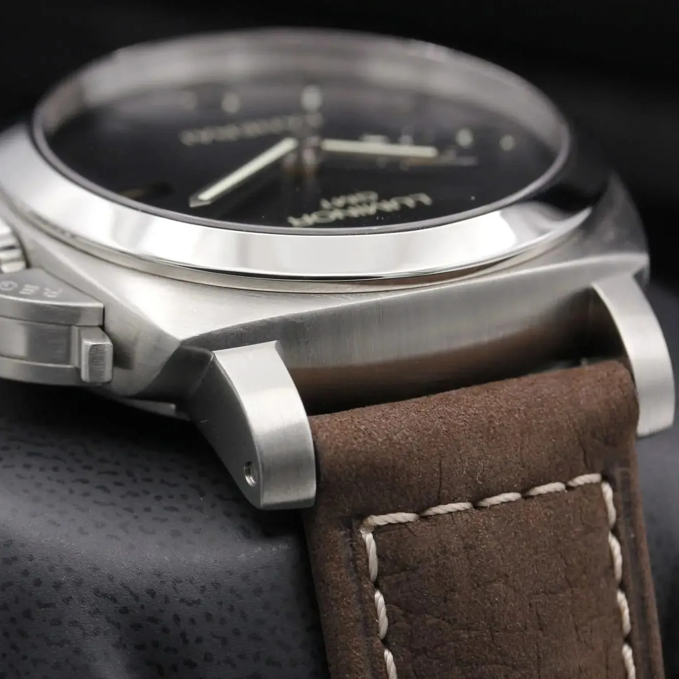 Panerai Luminor 1950 3 Days GMT Automa PAM 00329 44mm Stainless steel Black 5