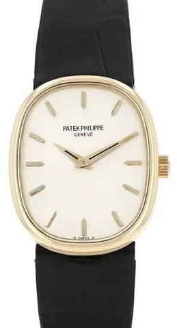 Patek Philippe Golden Ellipse 4226 23mm Yellow gold White