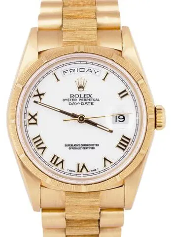 Rolex Day-Date 36 18248 36mm Yellow gold White