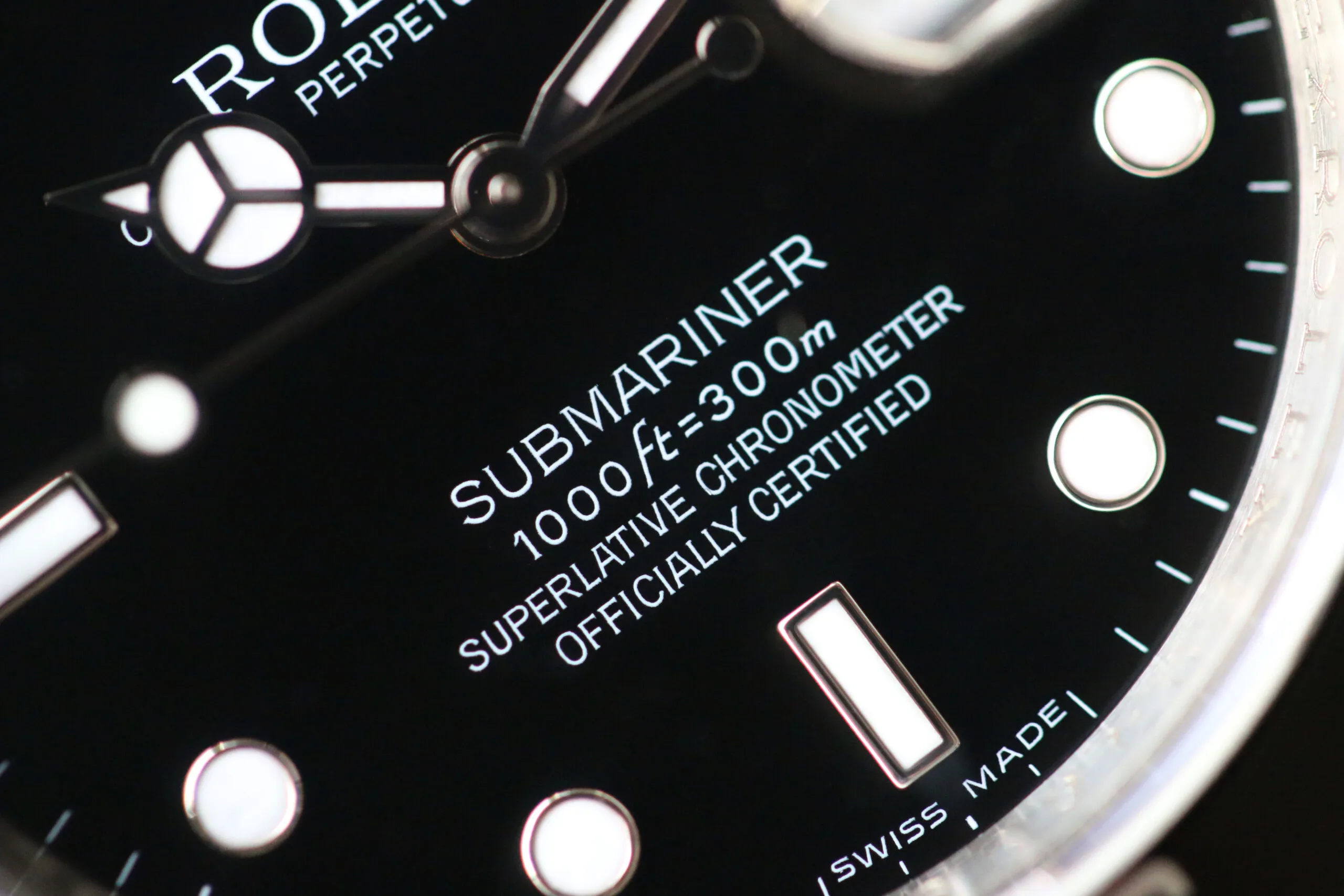 Rolex Submariner 16610LN 40mm Acier Noir 14