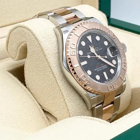 Rolex Yacht-Master 40 126621 40mm Yellow gold and Stainless steel Black 1