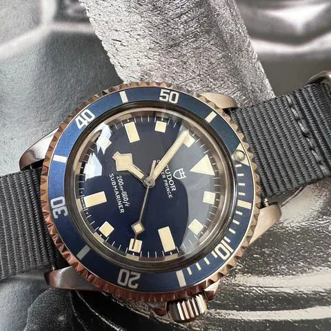 Tudor Submariner 94010 40mm Stainless steel Blue 4