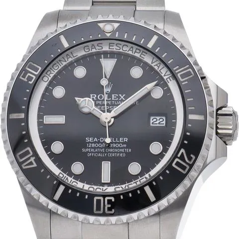 Rolex Sea-Dweller Deepsea 136660 44mm Stainless steel Black