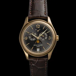 Patek Philippe Annual Calendar 5146J-010 Yellow gold Gray