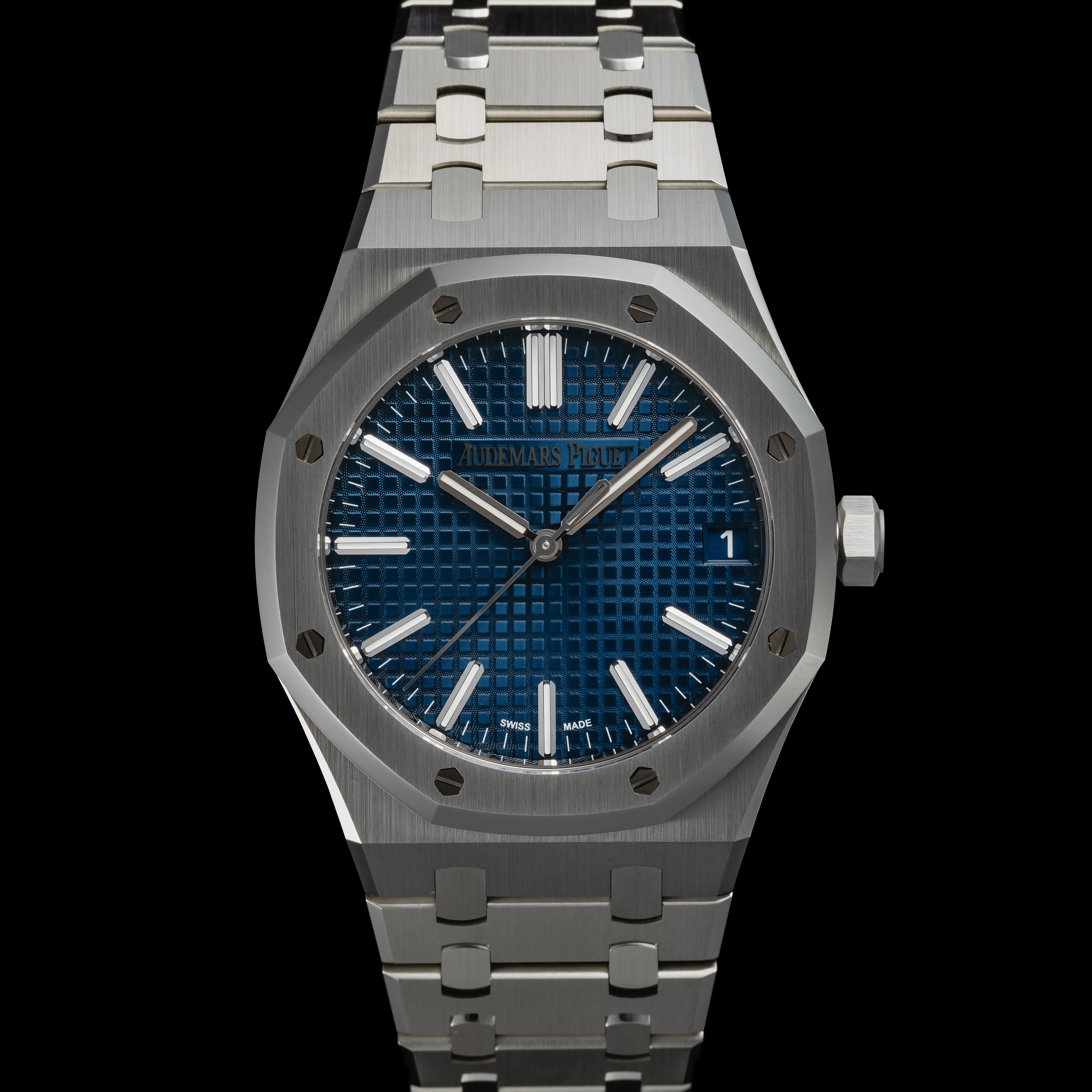 Audemars Piguet Royal Oak 15510ST.OO.1320ST.06 41mm Stainless steel Blue