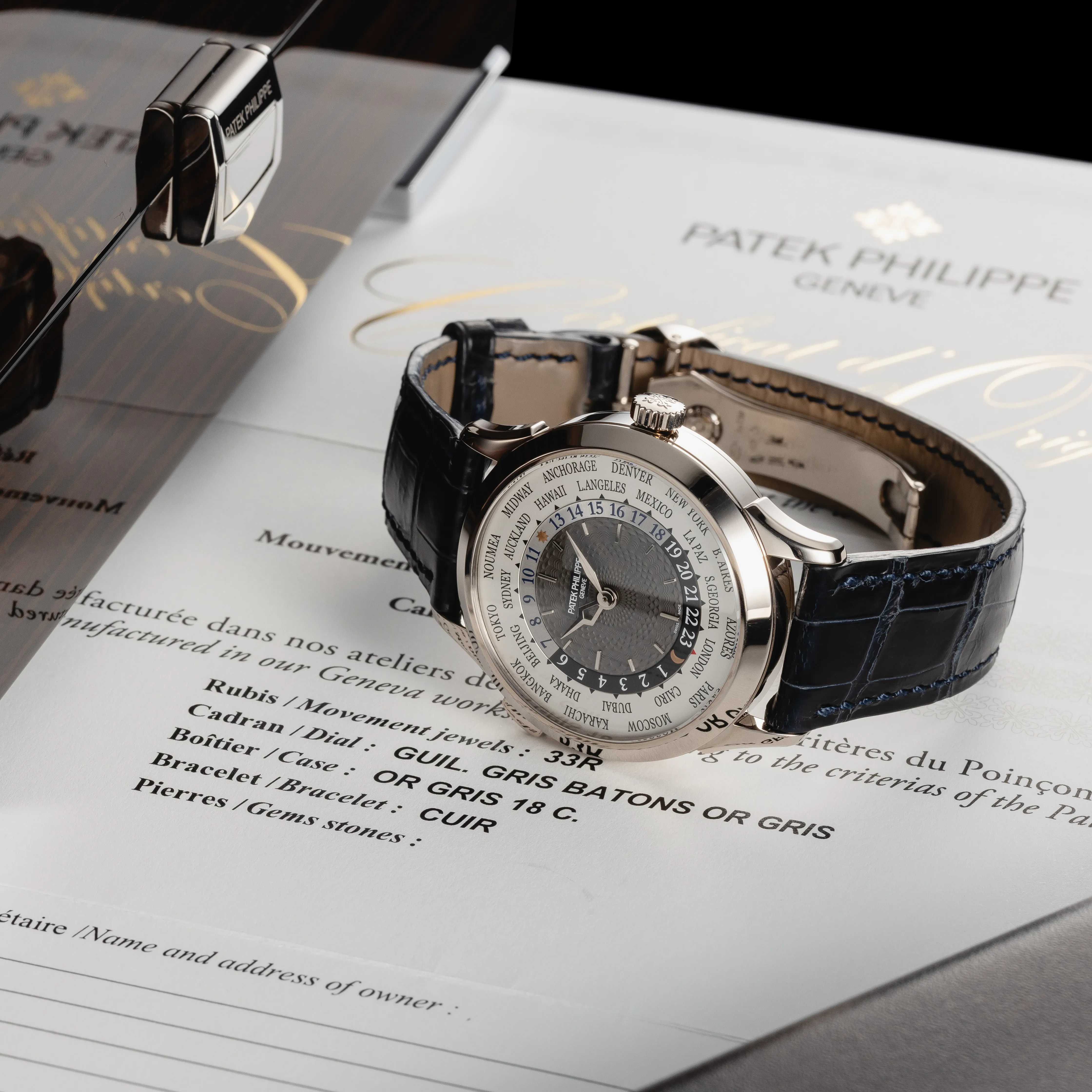 Patek Philippe World Time 5230G-014 39mm 18k white gold White and Gray 4