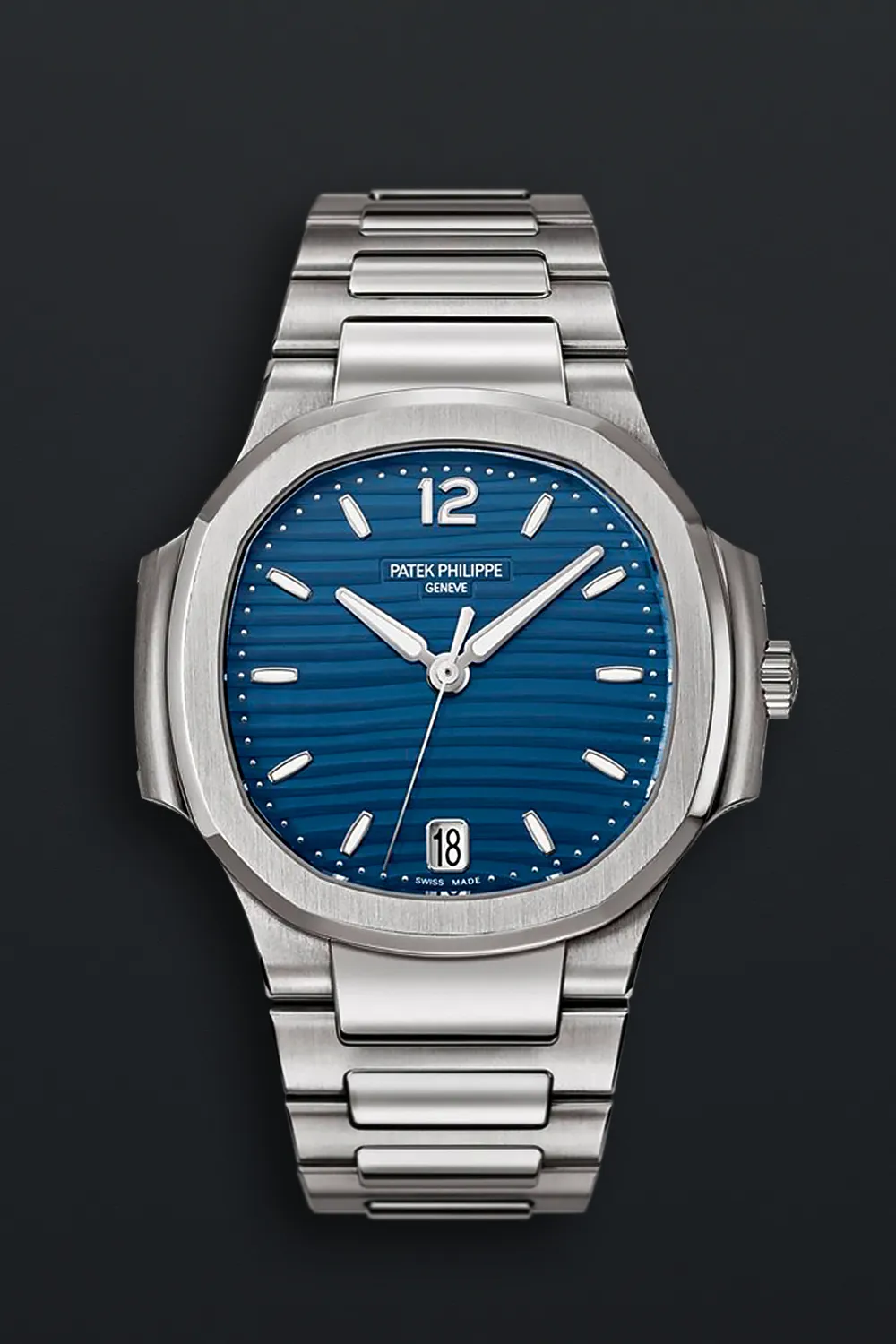 Patek Philippe Nautilus 7118/1A-001 35mm Stainless steel Blue