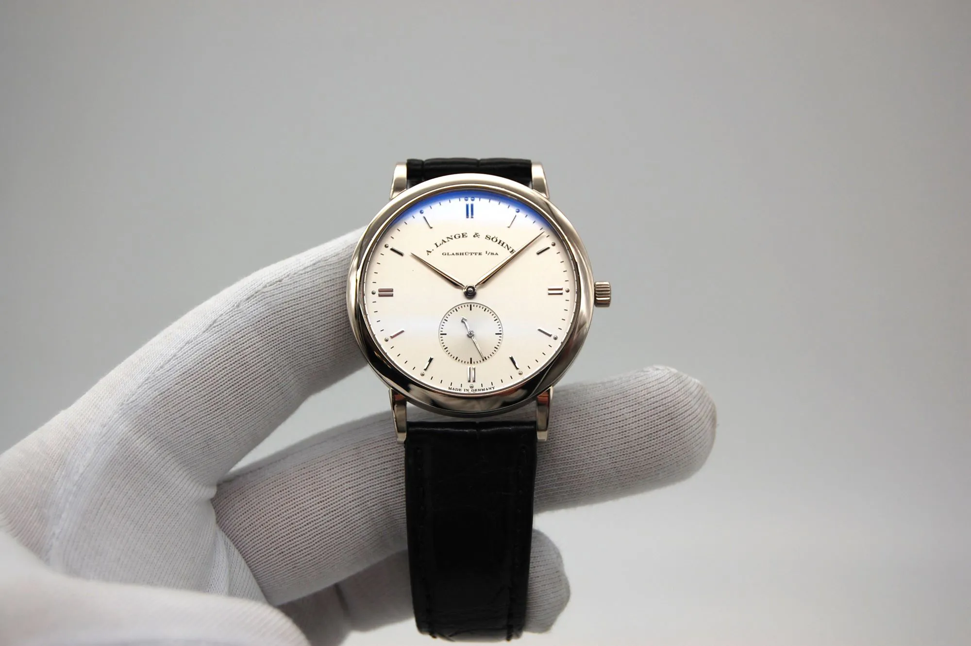 A. Lange & Söhne Saxonia 215.026 37.5mm White gold and Sapphire Silvered 8