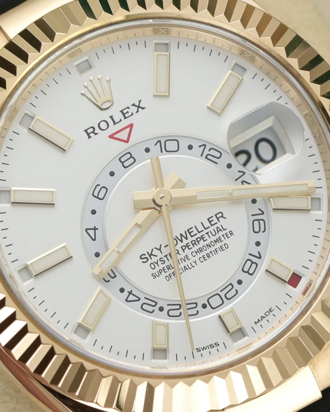 Rolex Sky-Dweller 326933 42mm Yellow gold White 3