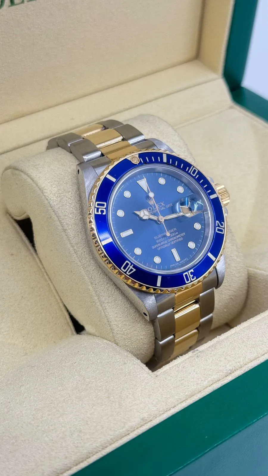 Rolex Submariner 16803 40mm Yellow gold and Stainless steel Blue 6