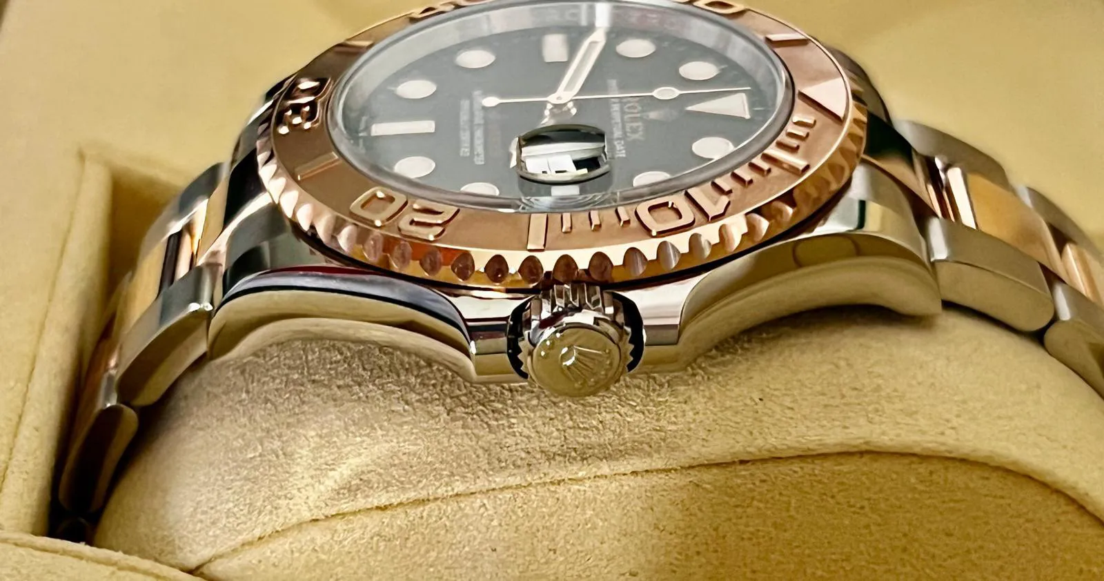 Rolex Yacht-Master 40 126621 40mm Yellow gold and Stainless steel Black 6