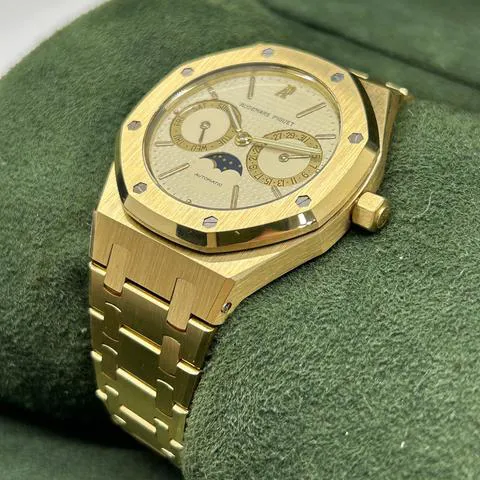 Audemars Piguet Royal Oak 25594BA 36mm Yellow gold White 5