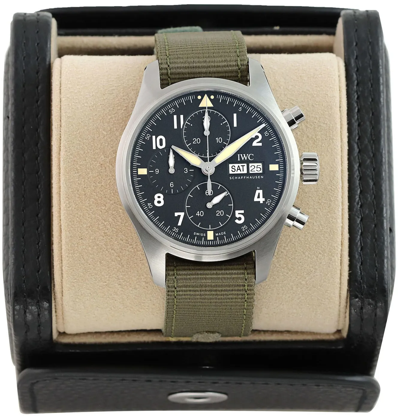 IWC Pilot IW387901 41.1mm Stainless steel Black