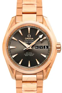 Omega Aqua Terra 231.50.39.22.06.001 Red gold Gray