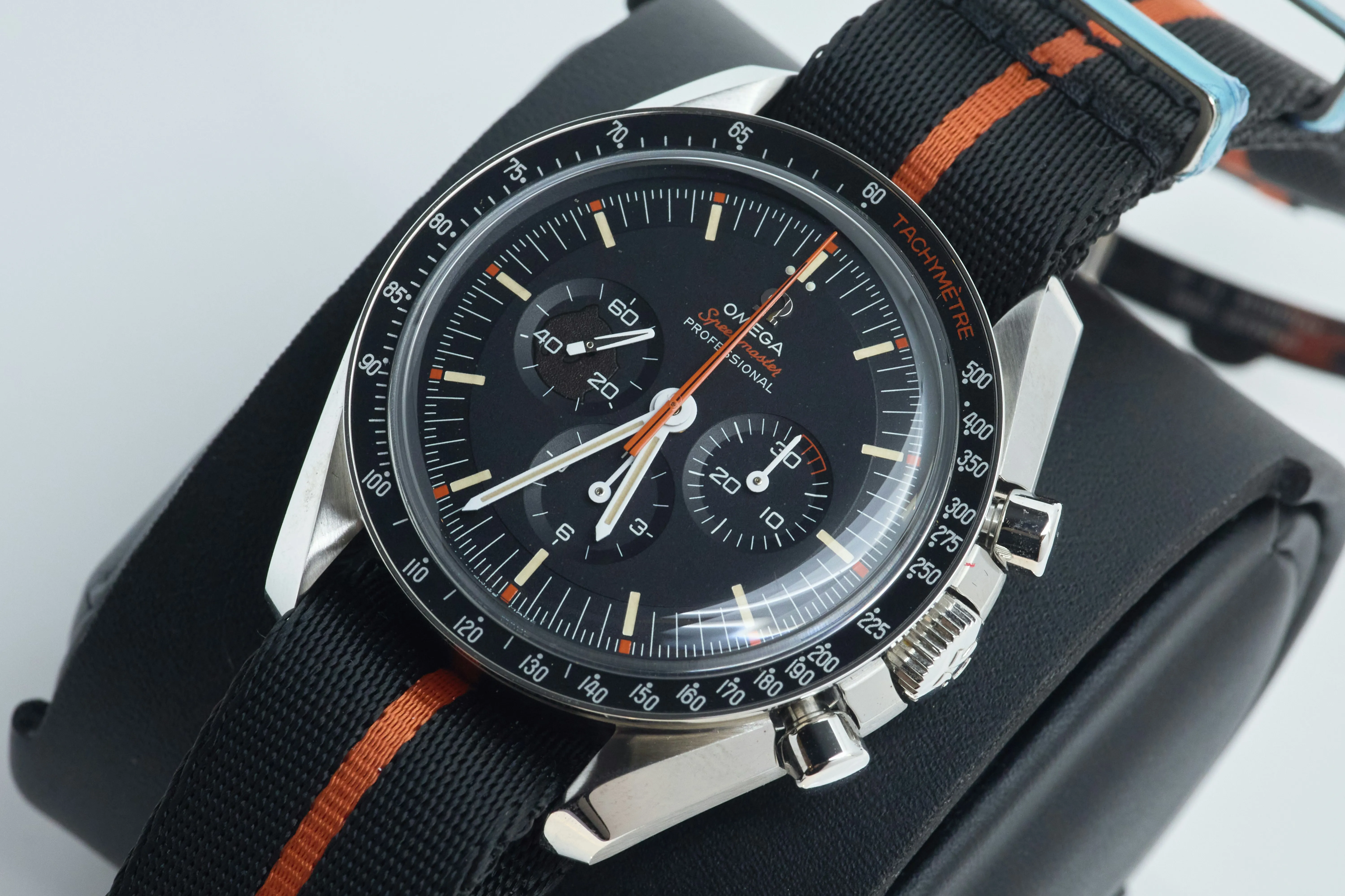 Omega Speedmaster Moonwatch 311.12.42.30.01.001