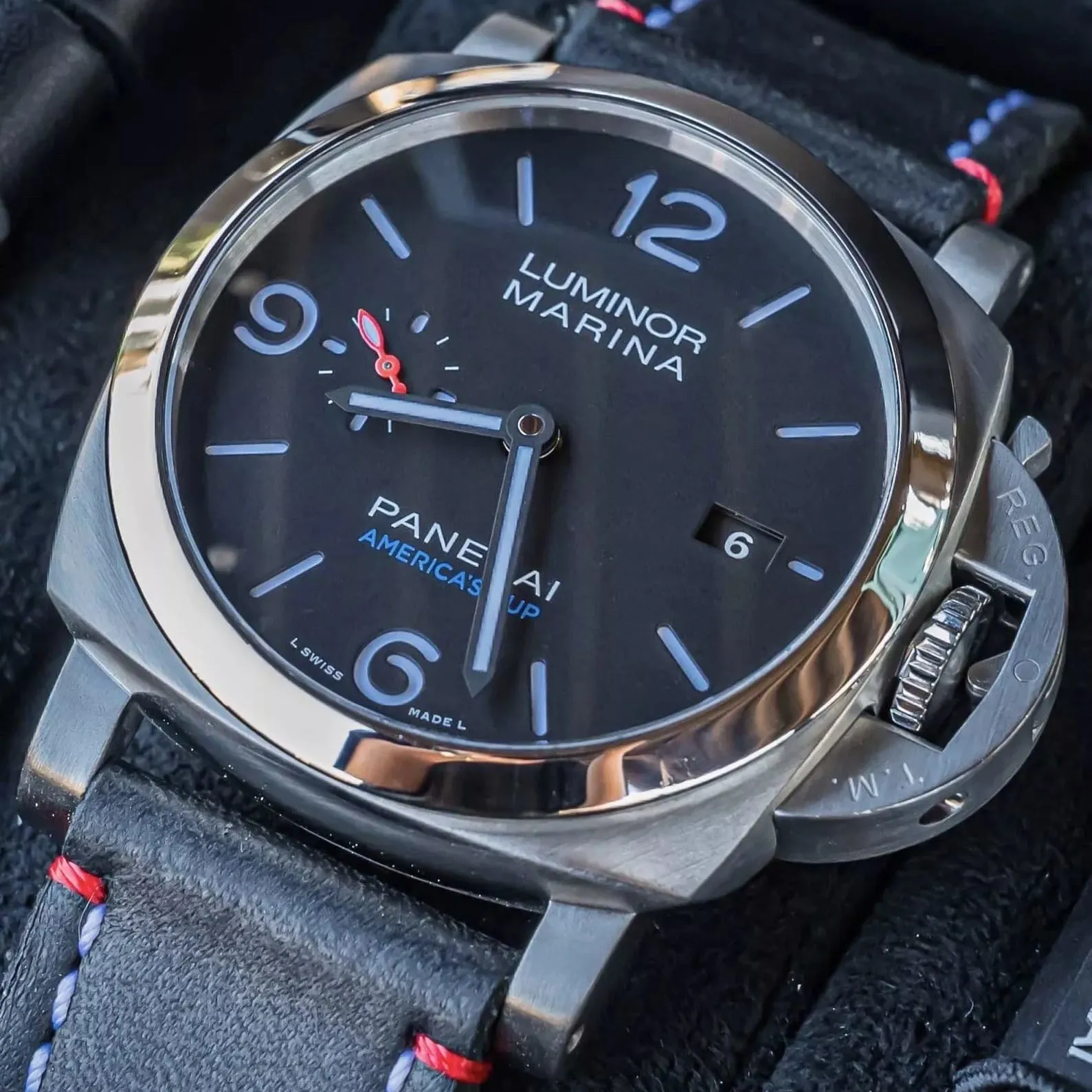 Panerai Luminor 1950 PAM 00732 44mm Stainless steel Black 5