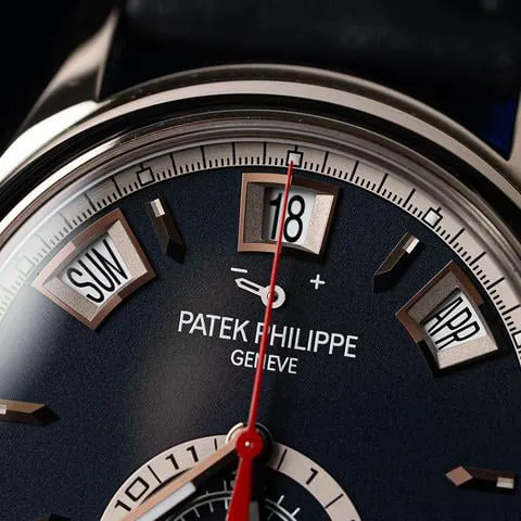 Patek Philippe Annual Calendar Chronograph 5960/01G-001 40.5mm White gold Blue 3