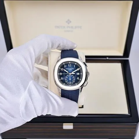 Patek Philippe Aquanaut 5968G-001 42mm White gold Blue 4