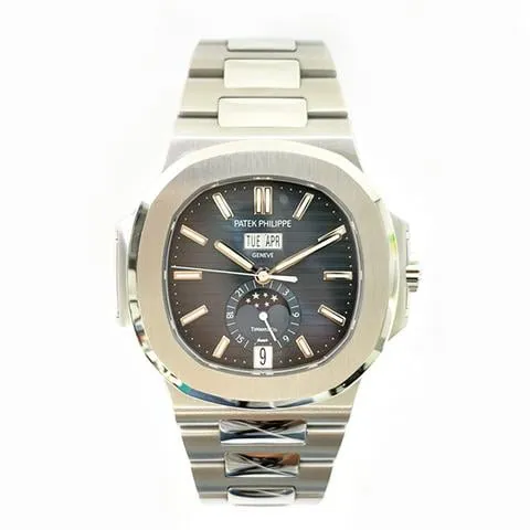 Patek Philippe Nautilus 5726/1A 40mm Stainless steel Blue
