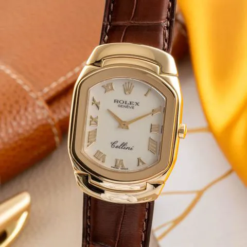 Rolex Cellini 6633 42mm Yellow gold