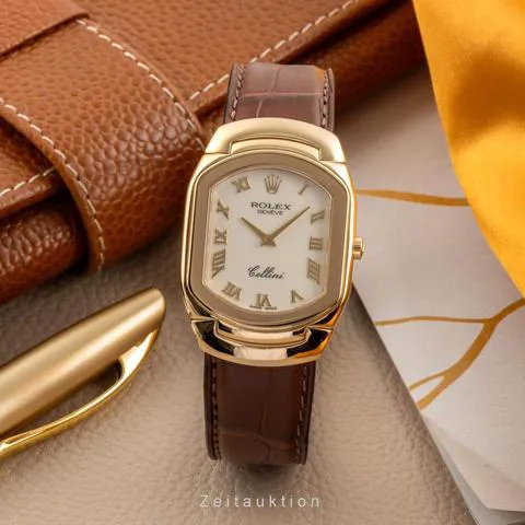 Rolex Cellini 6633 42mm Yellow gold 2