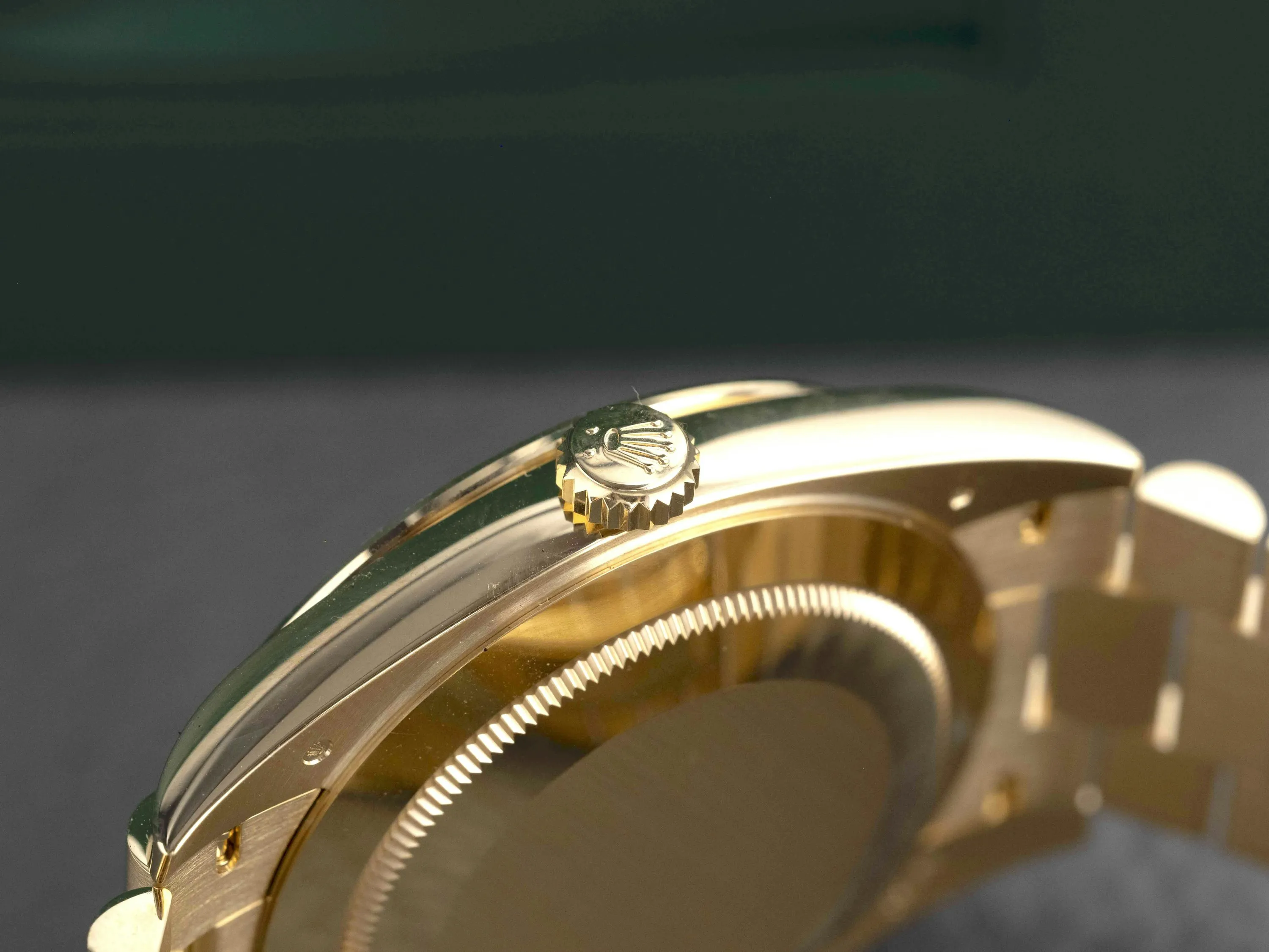 Rolex Day-Date 40 228348RBR 40mm Yellow gold and Diamond Green 8