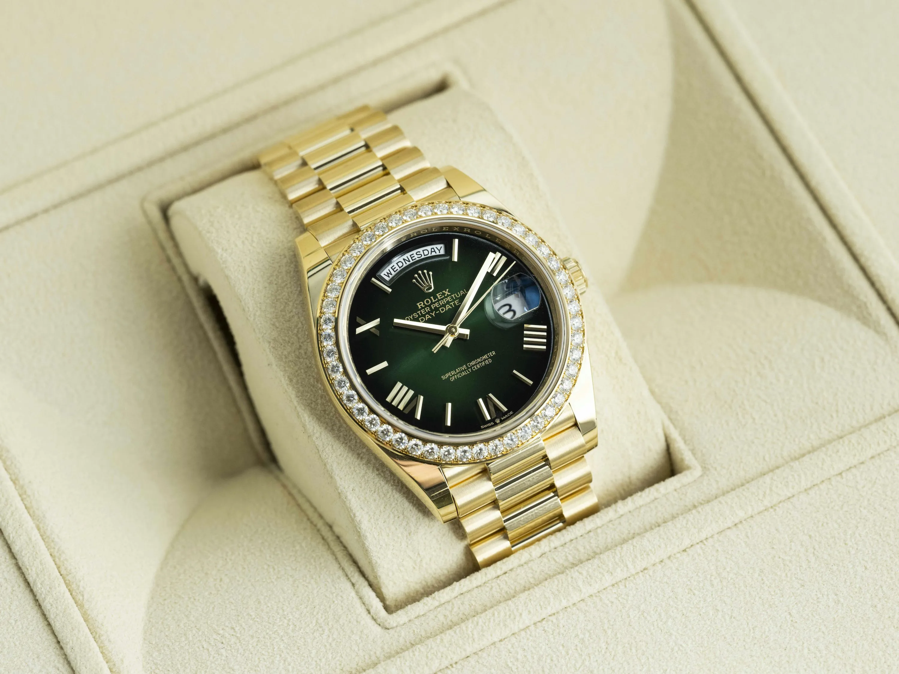 Rolex Day-Date 40 228348RBR 40mm Yellow gold and Diamond Green 18