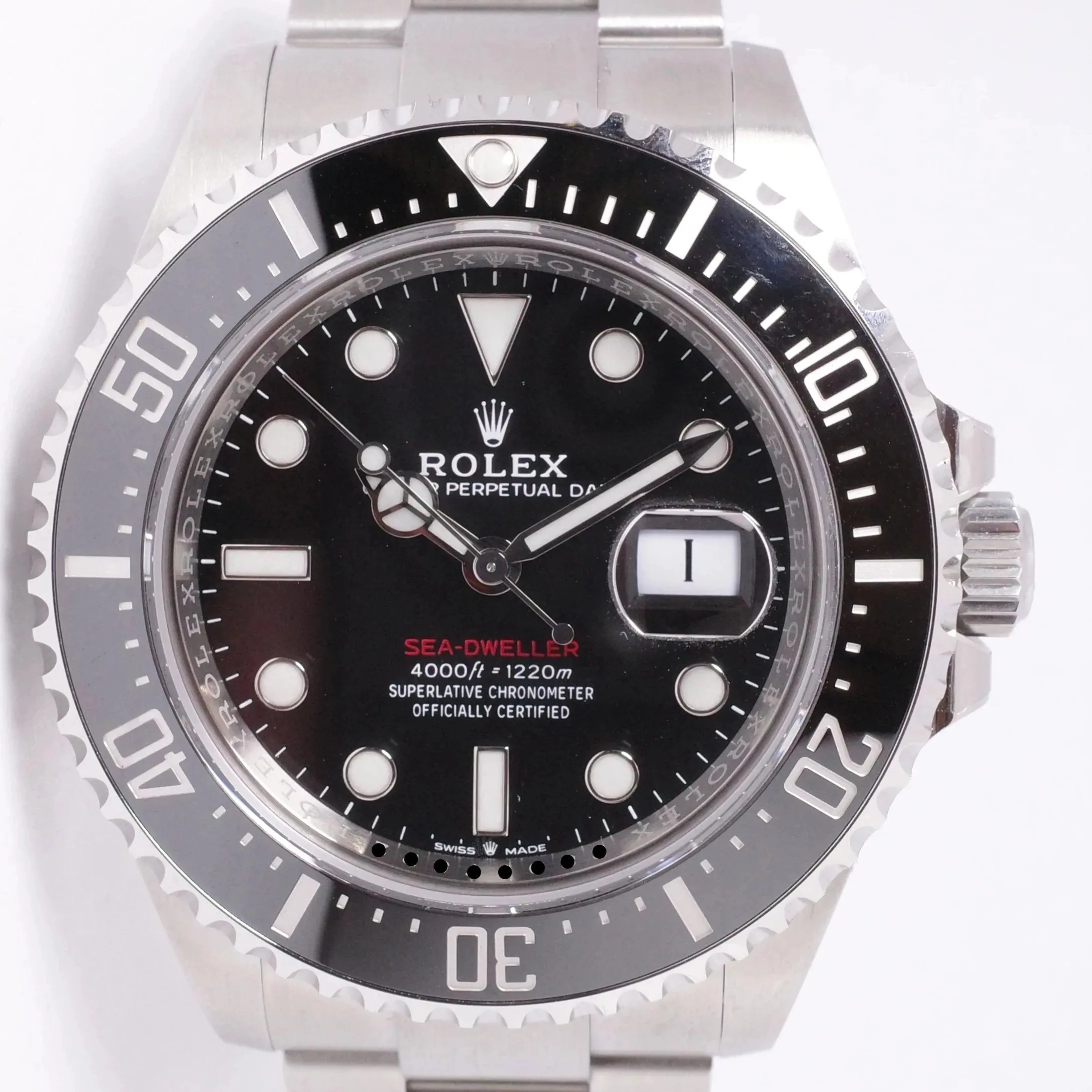 Rolex Sea-Dweller 126600 43mm Stainless steel Black