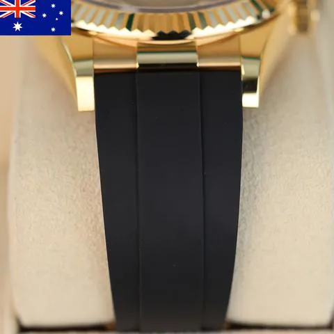 Rolex Sky-Dweller 326238 42mm Yellow gold Black 5