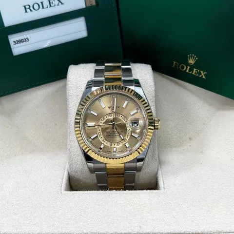 Rolex Sky-Dweller 326933 42mm Yellow gold and stainless steel Gold