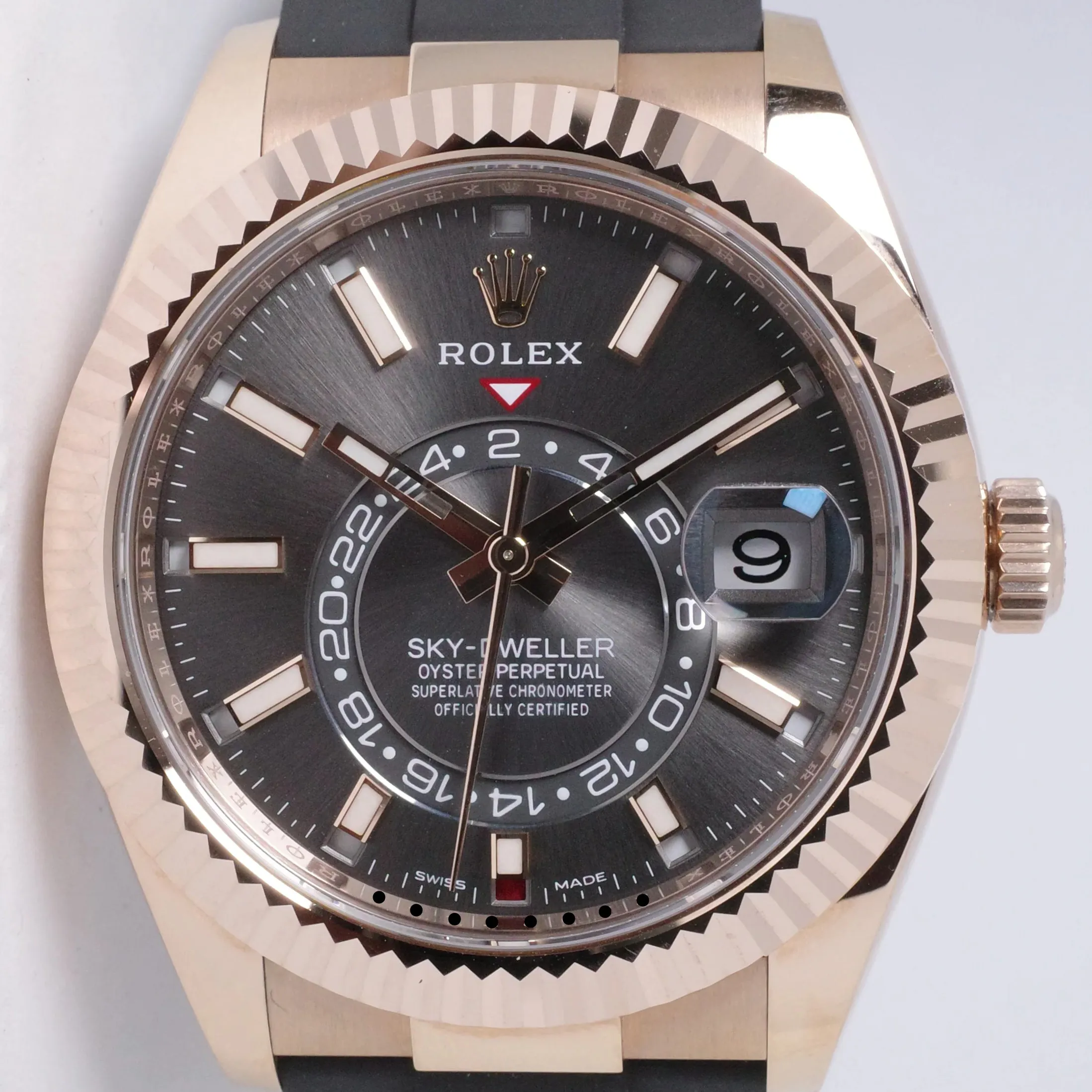 Rolex Sky-Dweller 336235 42mm Rose gold Gray
