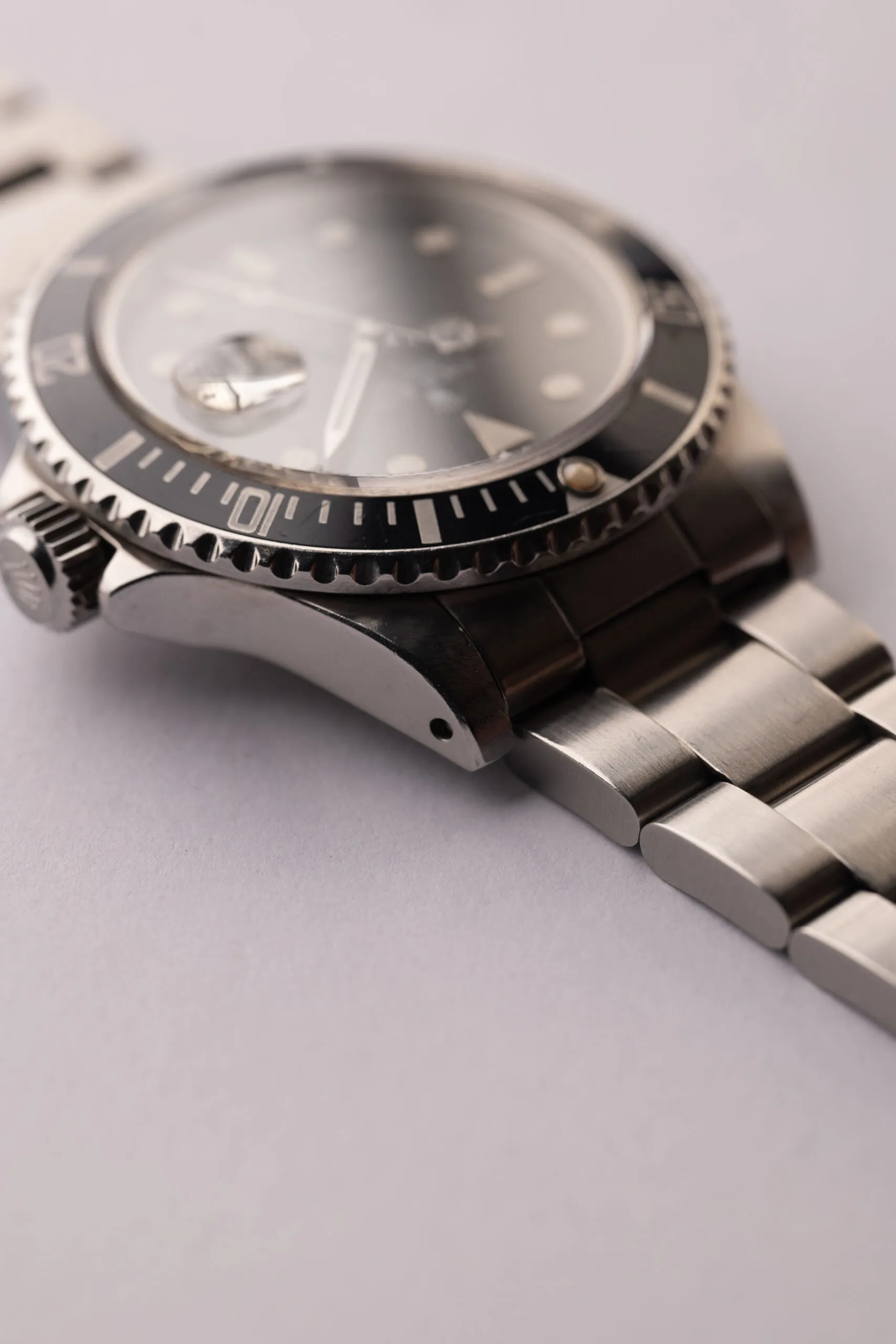 Rolex Submariner 16800 Black 6