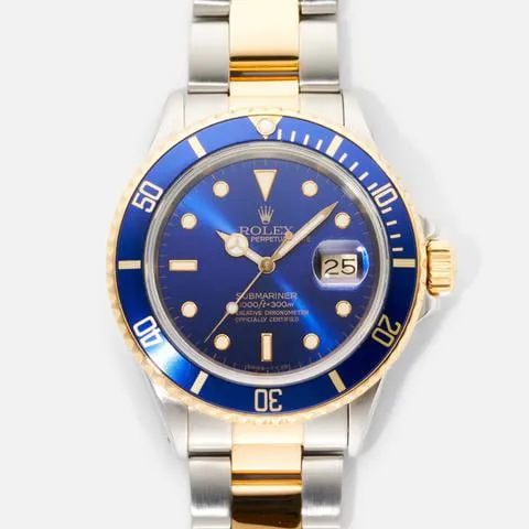 Rolex Submariner 16803 40mm Yellow gold and Stainless steel Blue