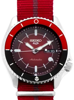 Seiko Seiko 5 SRPF67K1 Stainless steel Red