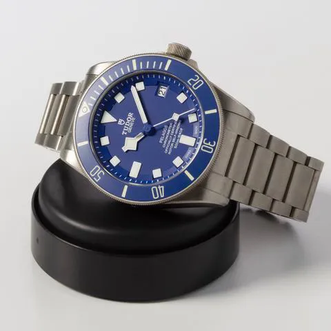 Tudor Pelagos 25600TB 42mm Titanium Blue 3