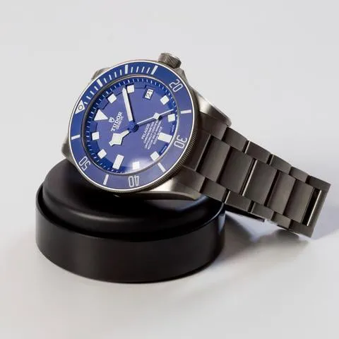 Tudor Pelagos 25600TB 42mm Titanium Blue 4