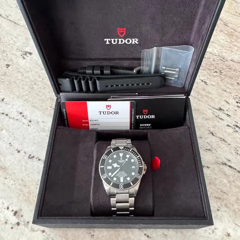 Tudor Pelagos 25600TN 42mm Titanium Black 3