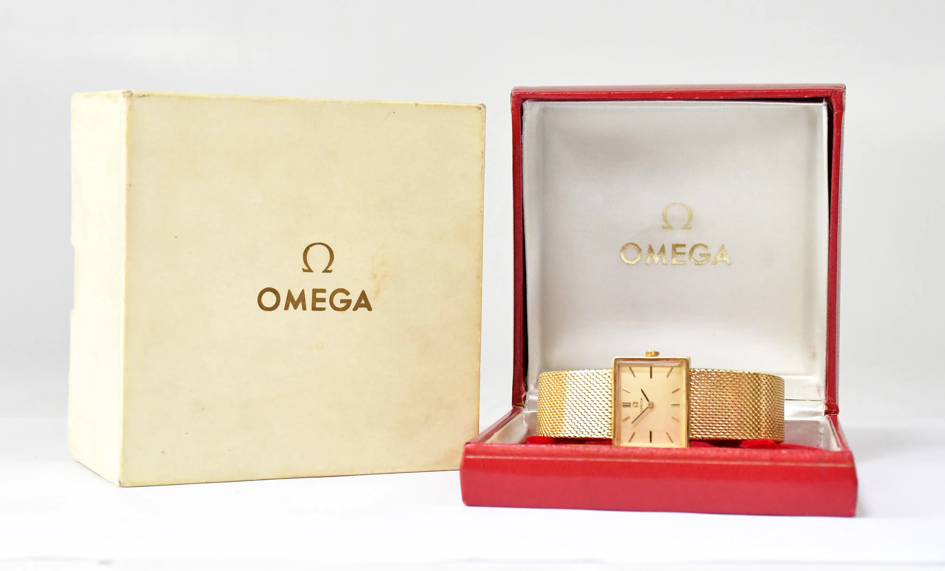 Omega 28mm Yellow gold Champagne 1