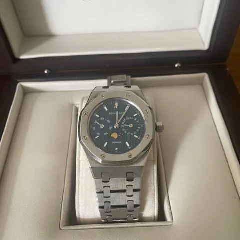 Audemars Piguet Royal Oak 25594ST 36mm Stainless steel White 1