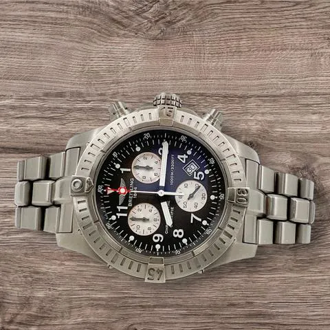 Breitling Avenger E73360 44mm Titanium Gray 3