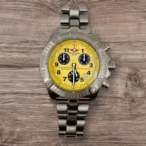 Breitling Avenger E73360 44mm Titanium Yellow