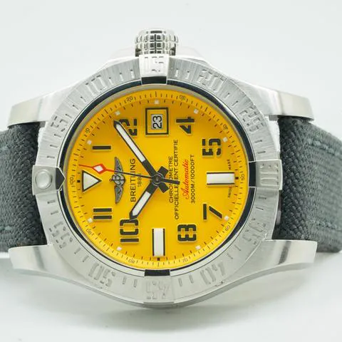 Breitling Avenger II Seawolf A1733110/I519 45mm Stainless steel Yellow