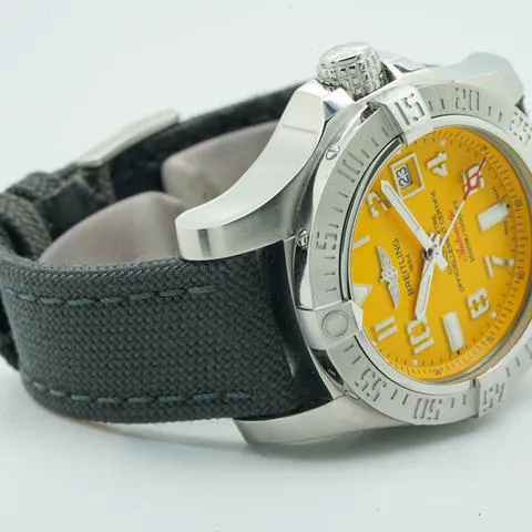 Breitling Avenger II Seawolf A1733110/I519 45mm Stainless steel Yellow 6