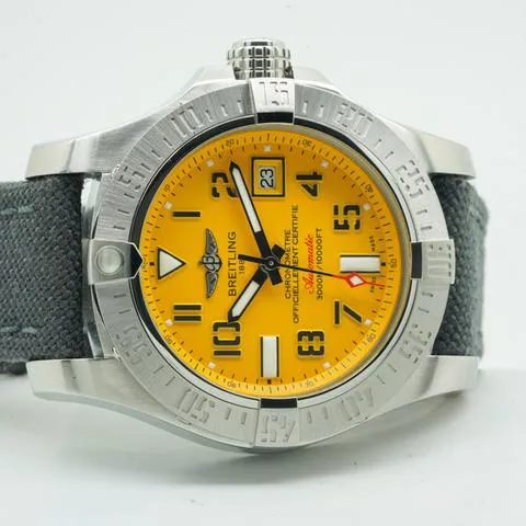 Breitling Avenger II Seawolf A1733110/I519 45mm Stainless steel Yellow 8