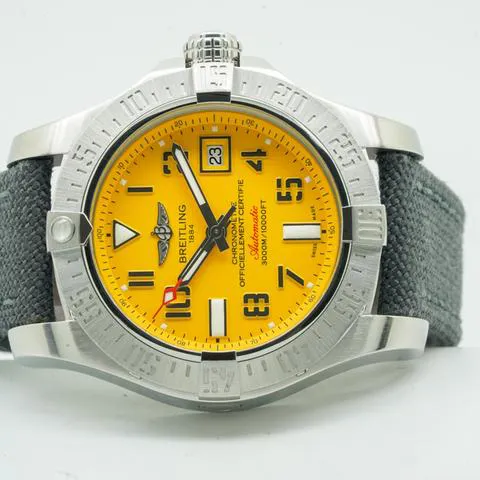 Breitling Avenger II Seawolf A1733110/I519 45mm Stainless steel Yellow 12