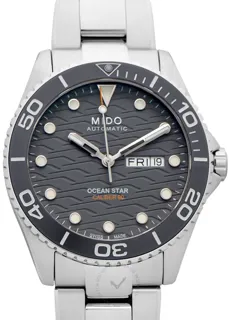 Mido Ocean Star M042.430.11.081.00 Stainless steel Gray