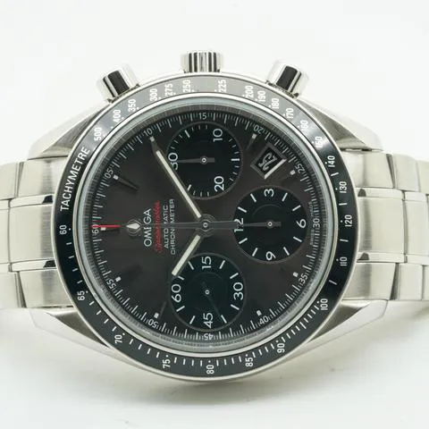 Omega Speedmaster Date 323.30.40.40.06.001 40mm Stainless steel Gray