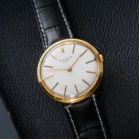 Patek Philippe Calatrava 2591 35mm Yellow gold Silver 6