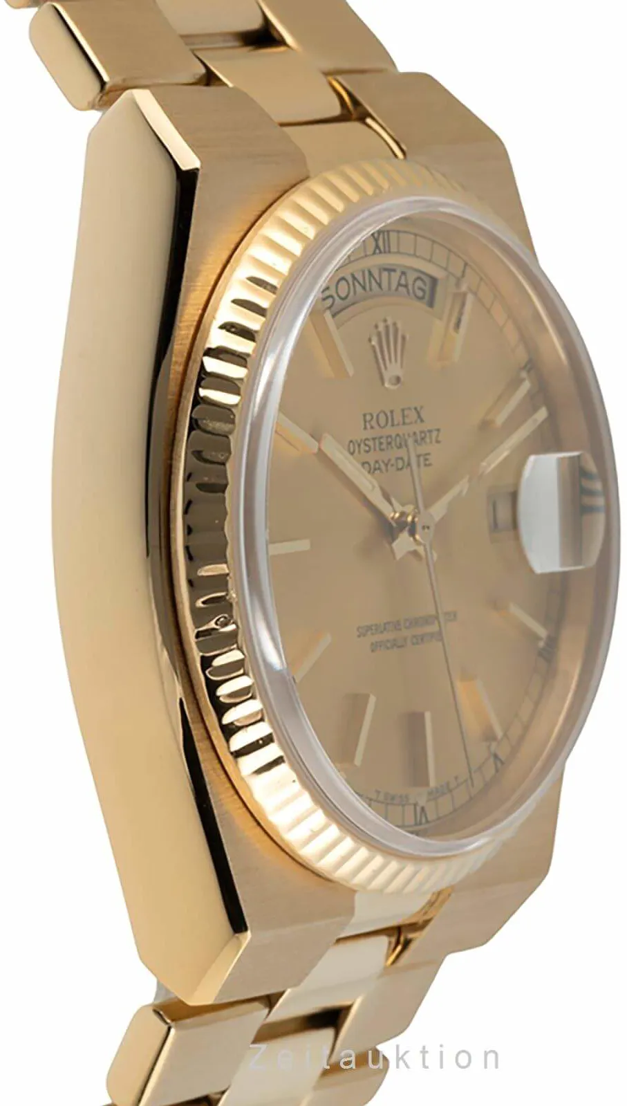 Rolex Day-Date Oysterquartz 19018 36mm Yellow gold Golden 6